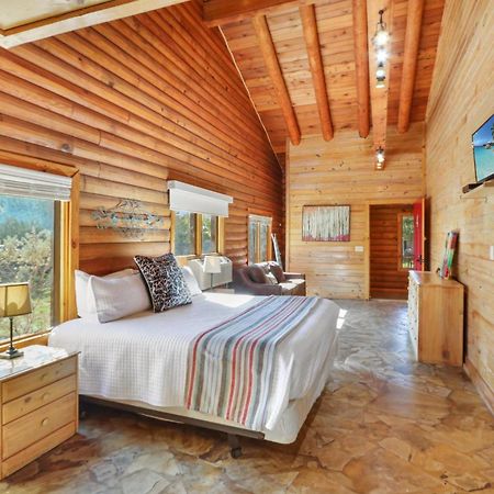 Wimberley Log Cabins Resort And Suites- Unit 4 外观 照片