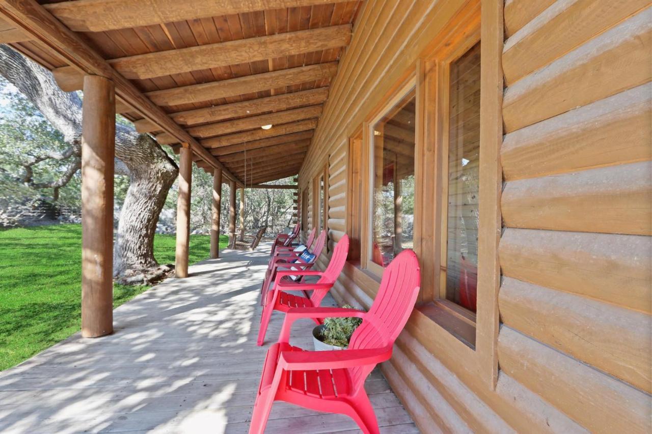 Wimberley Log Cabins Resort And Suites- Unit 4 外观 照片