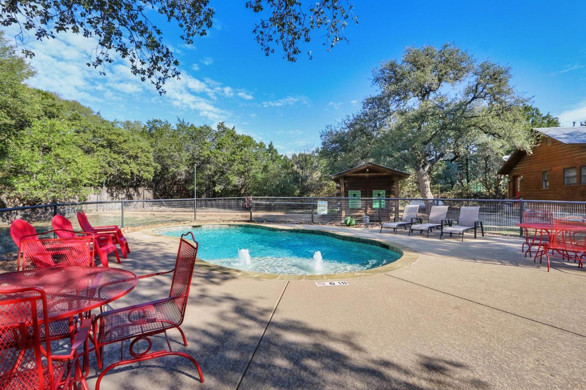 Wimberley Log Cabins Resort And Suites- Unit 4 外观 照片